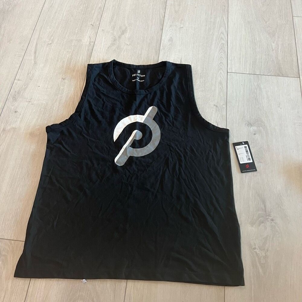 PELOTON / Black Graphic Logo Sleeveless Muscle Tank Gym Workout Top Women'size X
